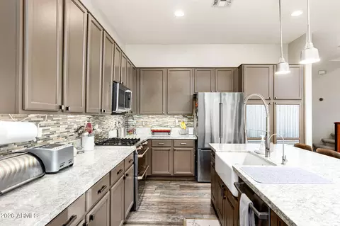4008 E Lariat Ln, Phoenix, AZ 85050 photo 10