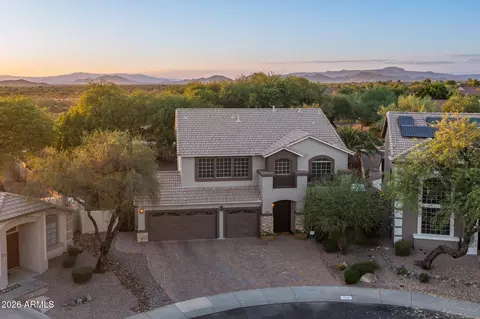 4008 E Lariat Ln, Phoenix, AZ 85050 photo 2