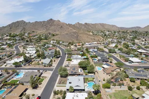 View/Area - 2502 E Beryl Ave, Phoenix, AZ 85028 photo 5 of 5