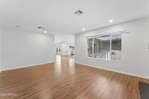 Living - 2502 E Beryl Ave, Phoenix, AZ 85028 photo 4 of 6