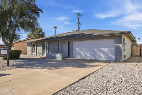 3531 E Campo Bello Dr, Phoenix, AZ 85032