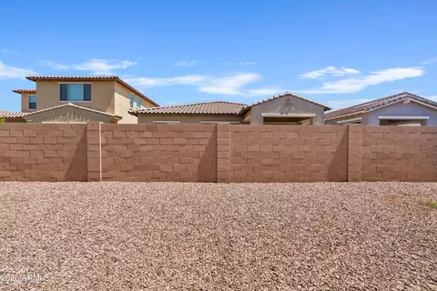 Exterior - 10437 E Palladium Dr, Mesa, AZ 85212 photo 2 of 5