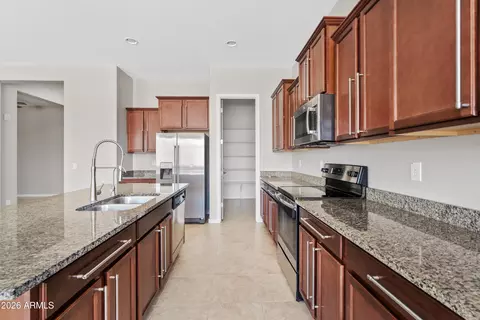 Kitchen - 10437 E Palladium Dr, Mesa, AZ 85212 photo 1 of 2