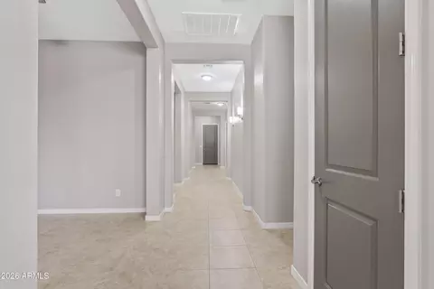 Entry Way - 10437 E Palladium Dr, Mesa, AZ 85212 photo 6 of 8