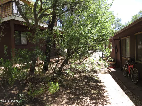 Exterior - 600 E Drowsey Cir, Payson, AZ 85541 photo 4 of 5