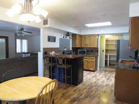 Kitchen - 600 E Drowsey Cir, Payson, AZ 85541 photo 2 of 2