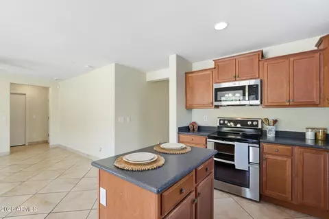Kitchen - 4738 W Juniper Ave, Coolidge, AZ 85128 photo 5 of 6