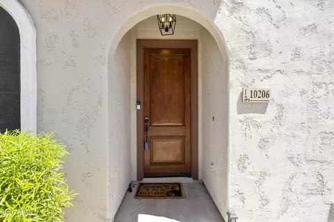 Entry Way - 10206 E Isleta Ave, Mesa, AZ 85209 photo 9 of 9