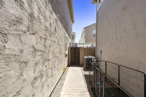 Exterior - 10206 E Isleta Ave, Mesa, AZ 85209 photo 14 of 30
