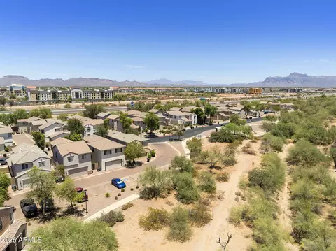 View/Area - 10206 E Isleta Ave, Mesa, AZ 85209 photo 20 of 22