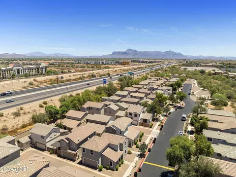 View/Area - 10206 E Isleta Ave, Mesa, AZ 85209 photo 8 of 22