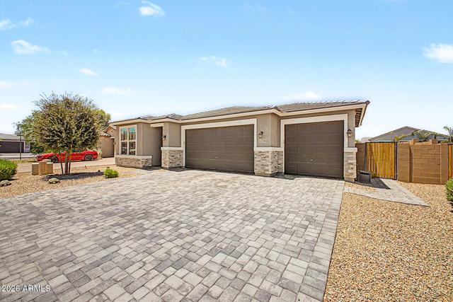 1230 E Gabrilla Dr, Casa Grande, AZ 85122