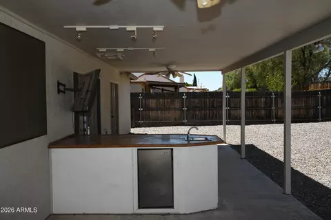 Exterior - 1326 E Taro Ln, Phoenix, AZ 85024 photo 4 of 5