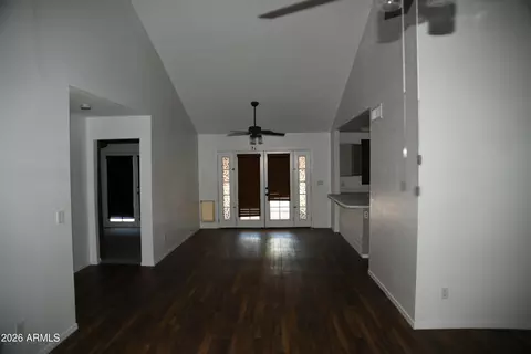 Living - 1326 E Taro Ln, Phoenix, AZ 85024 photo 1 of 3