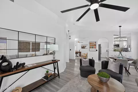 4834 W Kerry Ln, Glendale, AZ 85308