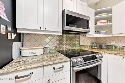 Kitchen - 2734 E Flower St #2734 E, Phoenix, AZ 85016 photo 3 of 3