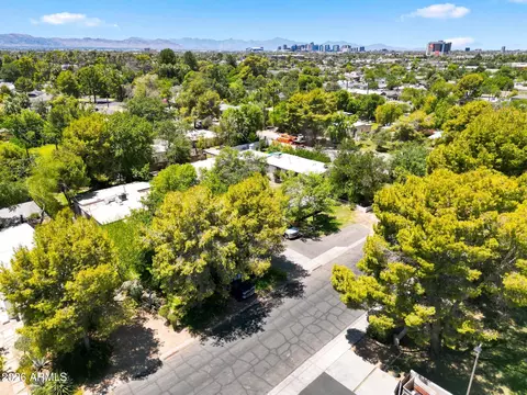 View/Area - 2734 E Flower St #2734 E, Phoenix, AZ 85016 photo 1 of 3