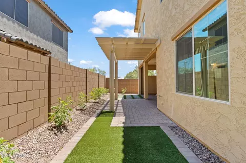 Exterior - 228 E Beatryce St, Tempe, AZ 85281 photo 5 of 7