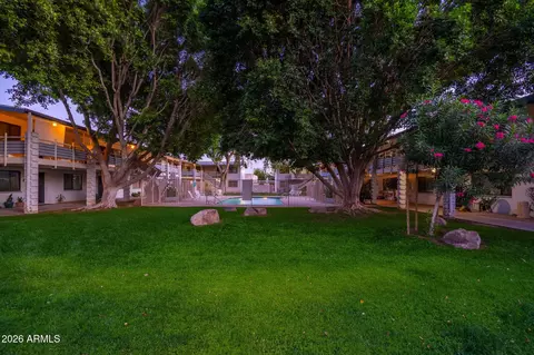 Exterior - 749 E Montebello Ave #223, Phoenix, AZ 85014 photo 6 of 11