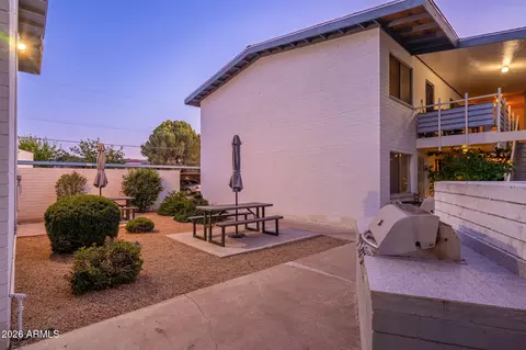 Exterior - 749 E Montebello Ave #223, Phoenix, AZ 85014 photo 8 of 11