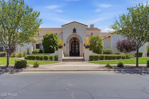 525 W Harmony Pl, Chandler, AZ 85248