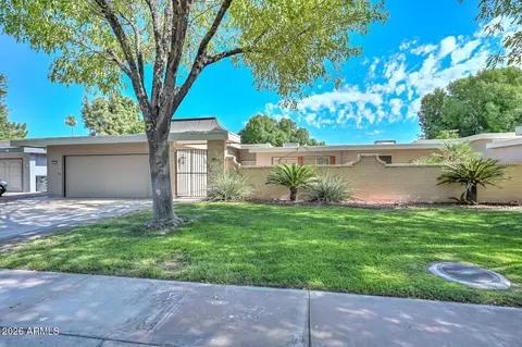 10314 W Spanish Moss Ln, Sun City, AZ 85373