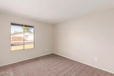 Bedroom - 4717 E Willow Ave, Phoenix, AZ 85032 photo 4 of 6