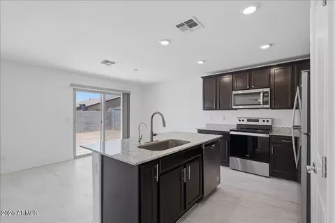 Kitchen - 670 W Cedar Ave, Florence, AZ 85132 photo 3 of 3
