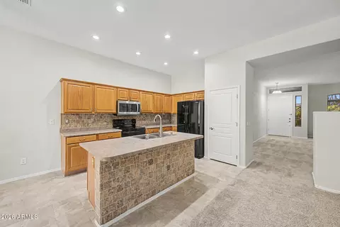Kitchen - 25647 N Singbush Loop, Phoenix, AZ 85083 photo 1 of 3