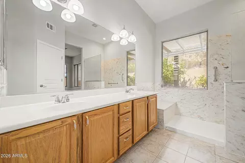 Bath - 25647 N Singbush Loop, Phoenix, AZ 85083 photo 1 of 3