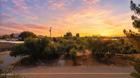 20643 E Quail Run Dr #106, Mayer, AZ 86333