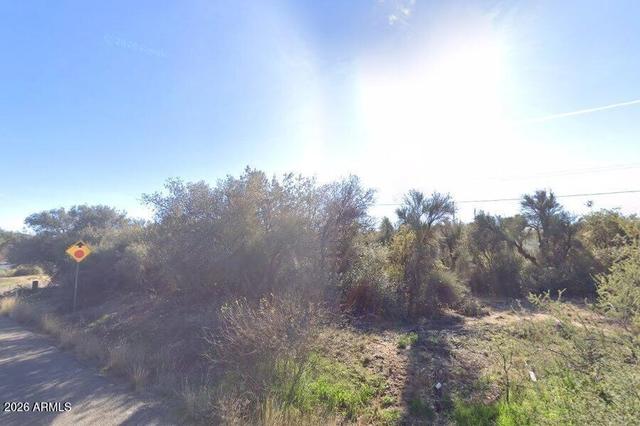20643 E Quail Run Dr #106, Mayer, AZ 86333