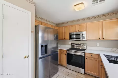 Kitchen - 6872 E Pine Way, Florence, AZ 85132 photo 2 of 3