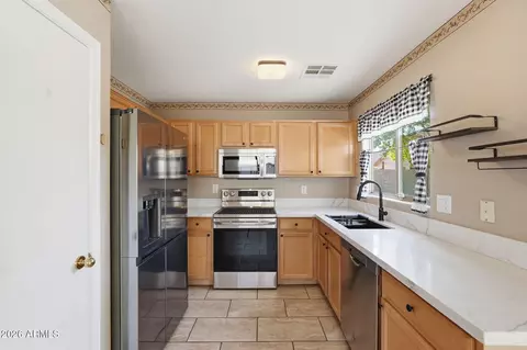 Kitchen - 6872 E Pine Way, Florence, AZ 85132 photo 1 of 3