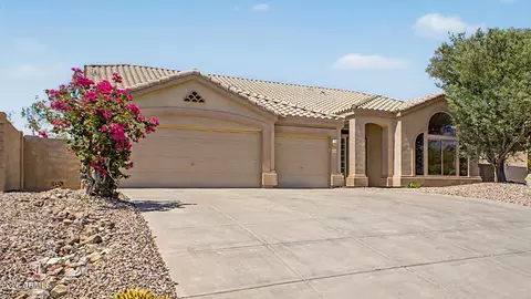 7926 E Saddleback Cir, Mesa, AZ 85207