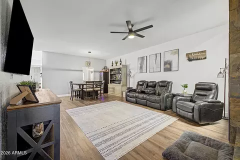 2322 S Rogers -- #33, Mesa, AZ 85202