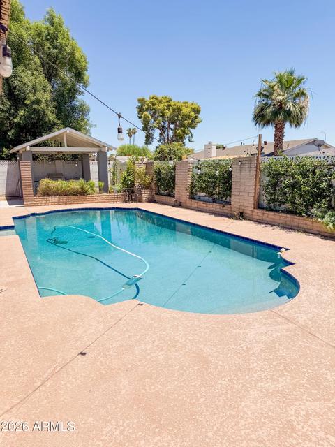 4215 W Hatcher Rd, Phoenix, AZ 85051