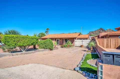 Exterior - 1448 E Royal Palm Rd, Phoenix, AZ 85020 photo 1 of 18