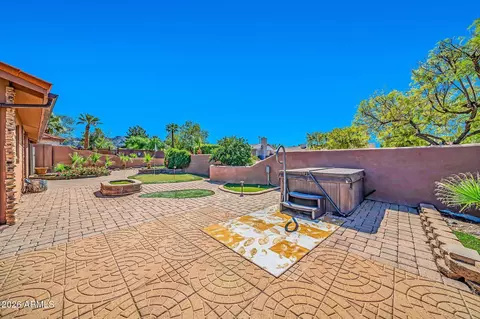 Exterior - 1448 E Royal Palm Rd, Phoenix, AZ 85020 photo 3 of 18