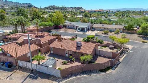 View/Area - 1448 E Royal Palm Rd, Phoenix, AZ 85020 photo 6 of 14