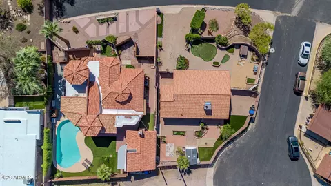 View/Area - 1448 E Royal Palm Rd, Phoenix, AZ 85020 photo 2 of 14