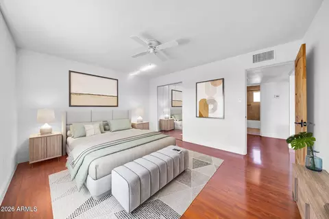 Bedroom - 1448 E Royal Palm Rd, Phoenix, AZ 85020 photo 1 of 8