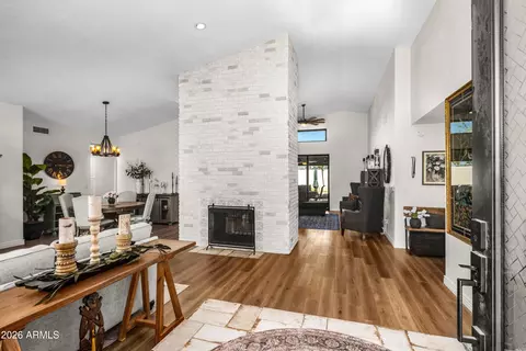 501 N Longmore St, Chandler, AZ 85224