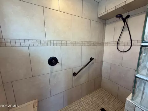 Bath - 11531 E Kiva Ave, Mesa, AZ 85209 photo 3 of 4