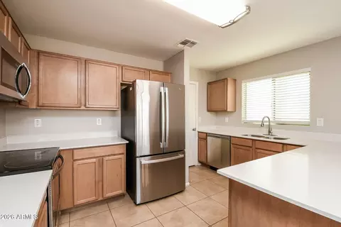 Kitchen - 23760 N Greer Loop, Florence, AZ 85132 photo 2 of 2