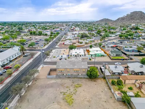 204 E Hatcher Rd, Phoenix, AZ 85020 photo 13