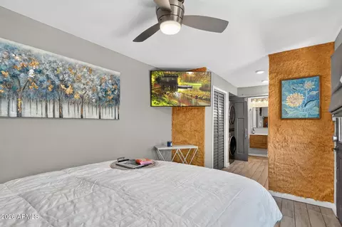 Bedroom - 4401 N 19th Pl, Phoenix, AZ 85016 photo 1 of 7