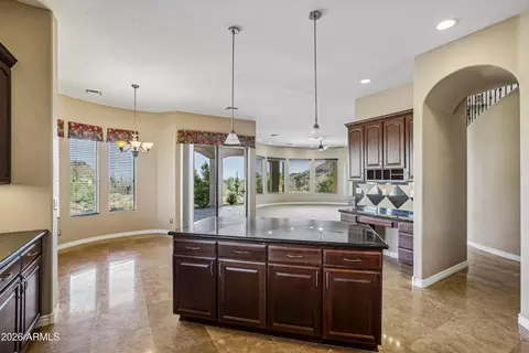 Kitchen - 3233 N 89th Pl, Mesa, AZ 85207 photo 4 of 4