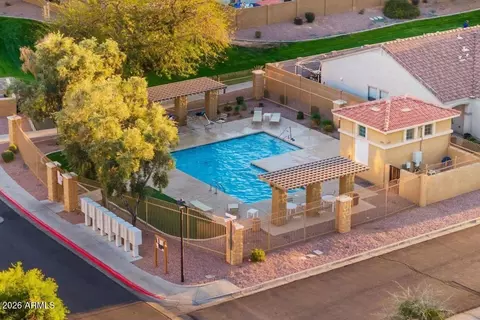 10823 N 70th Ave, Peoria, AZ 85345