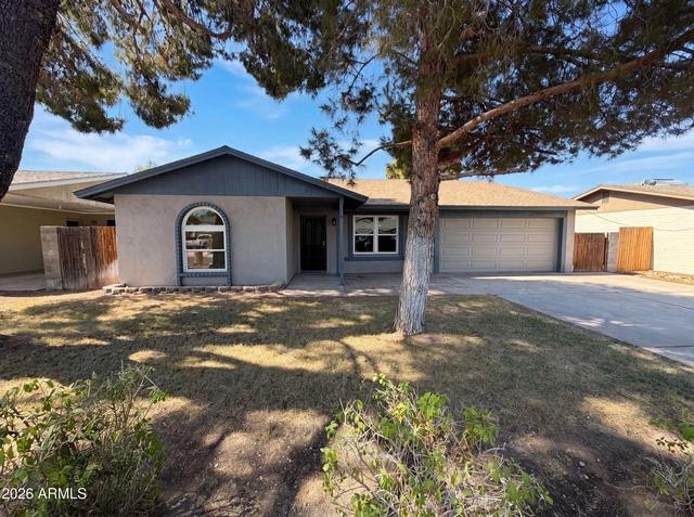 2115 W Danbury Rd, Phoenix, AZ 85023